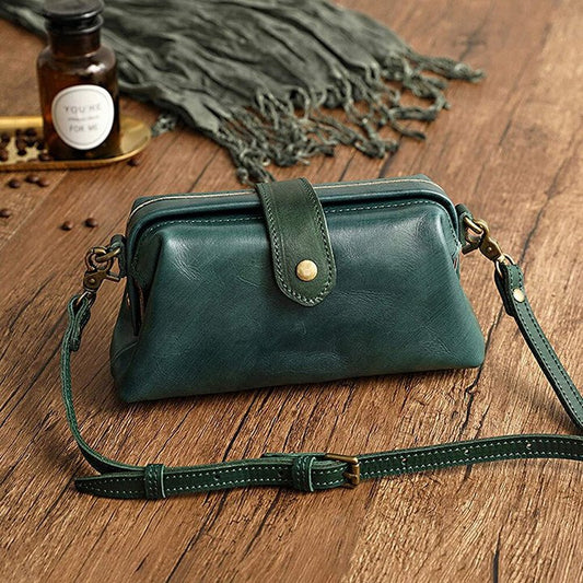 Green Léa Retro Handmade Leather Dr Bag
